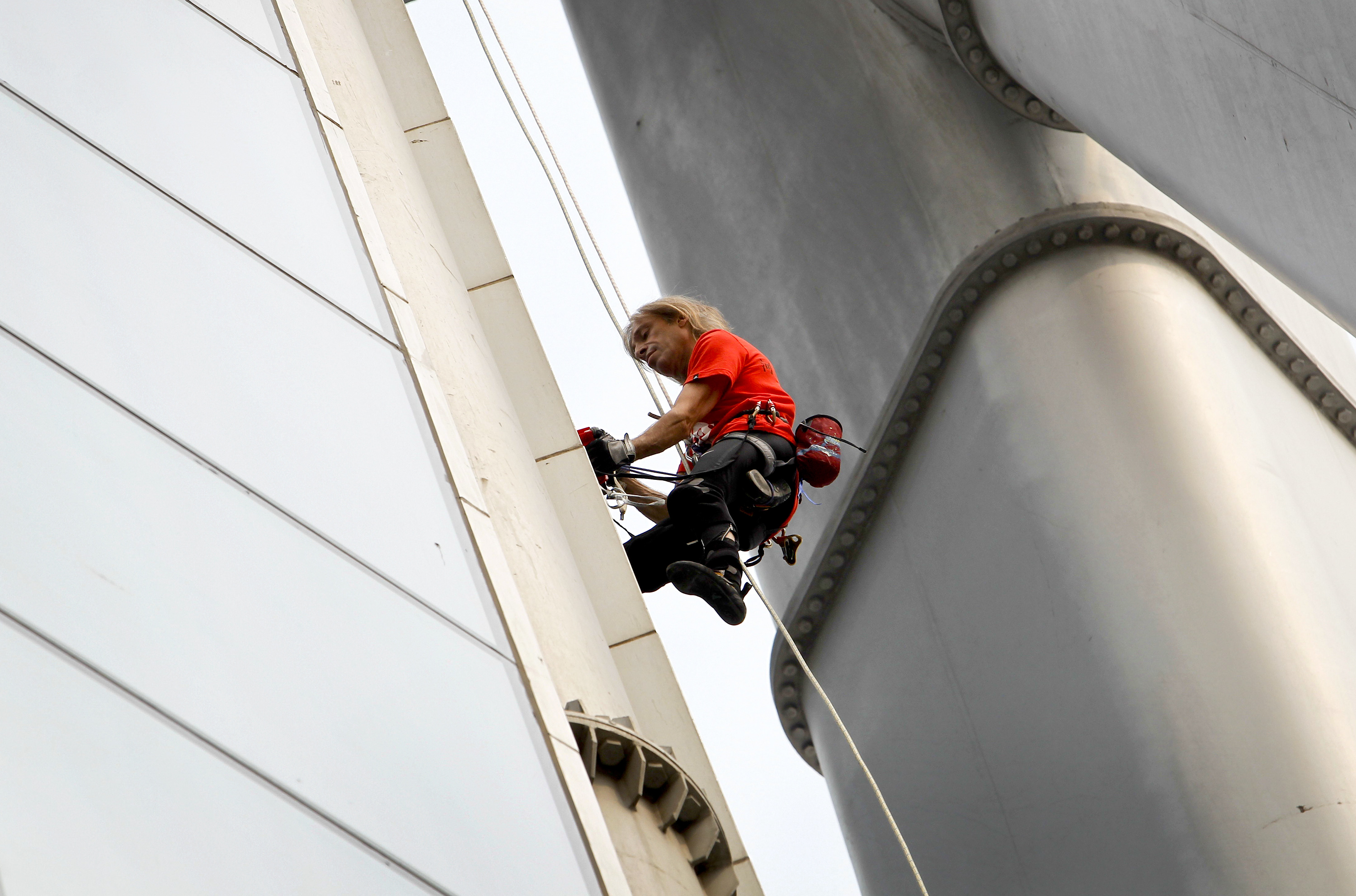 Έναν ακόμα ουρανοξύστη έβαλε στο βιογραφικό του ο «Γάλλος spiderman»